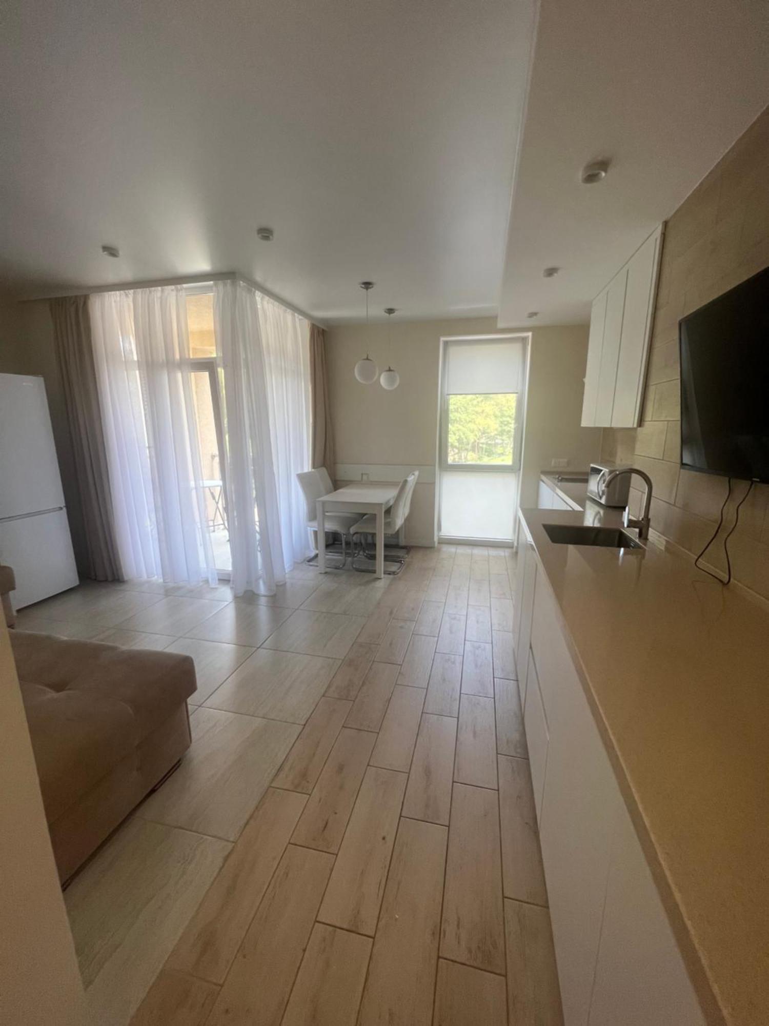 Жк «Сонячний Квартал» Apartment Solociîn Exterior foto